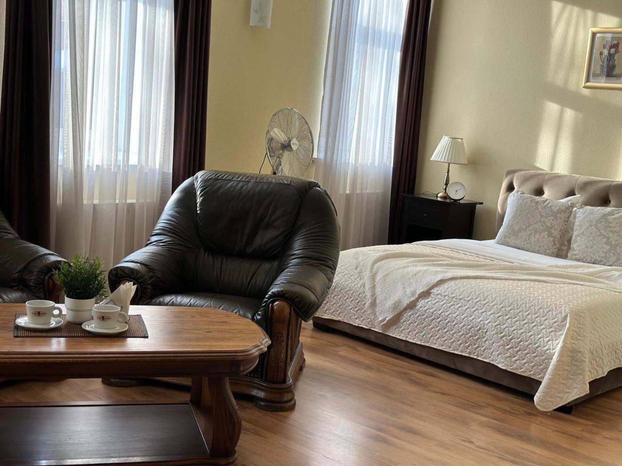 Apartamenti Dvinska Daugavpils Exterior foto