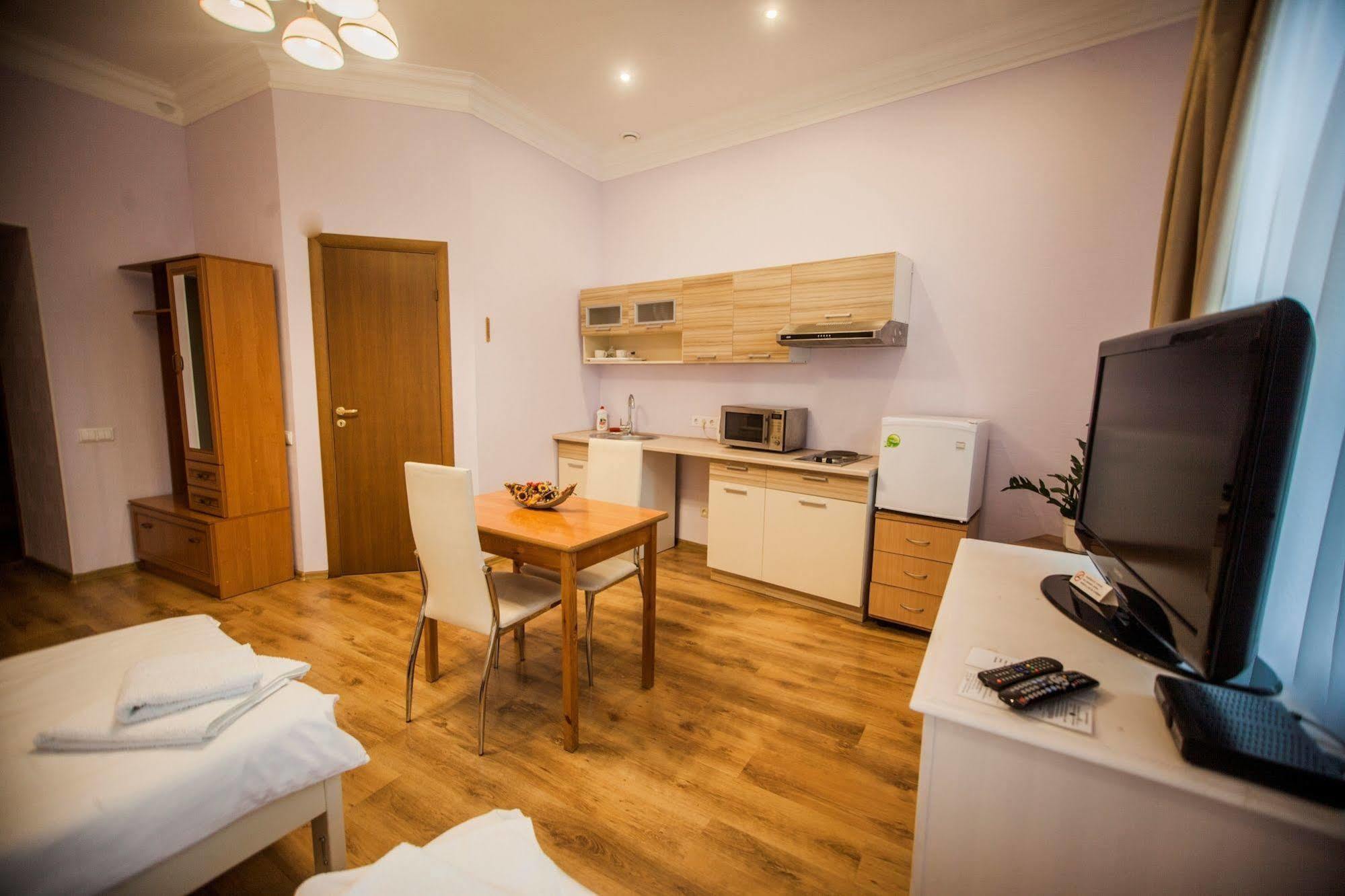 Apartamenti Dvinska Daugavpils Exterior foto