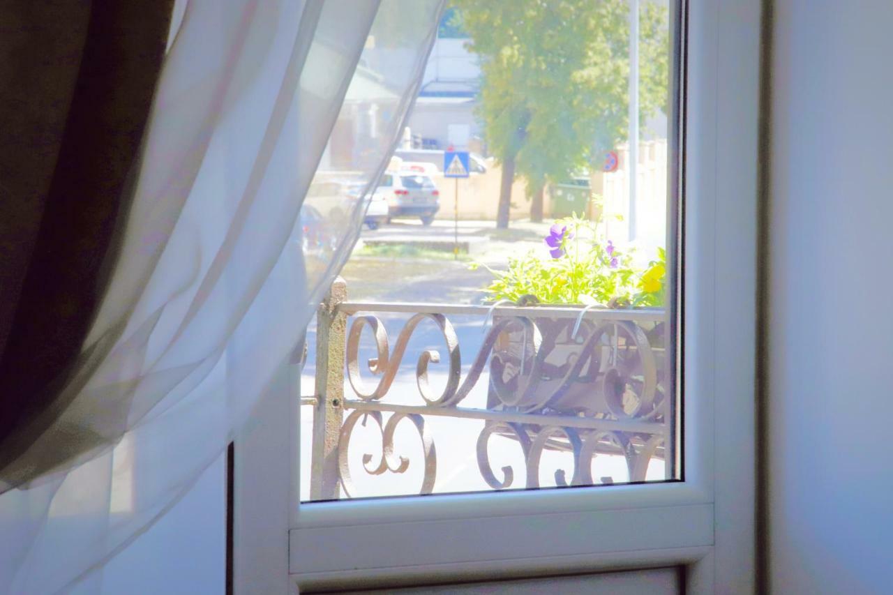 Apartamenti Dvinska Daugavpils Exterior foto