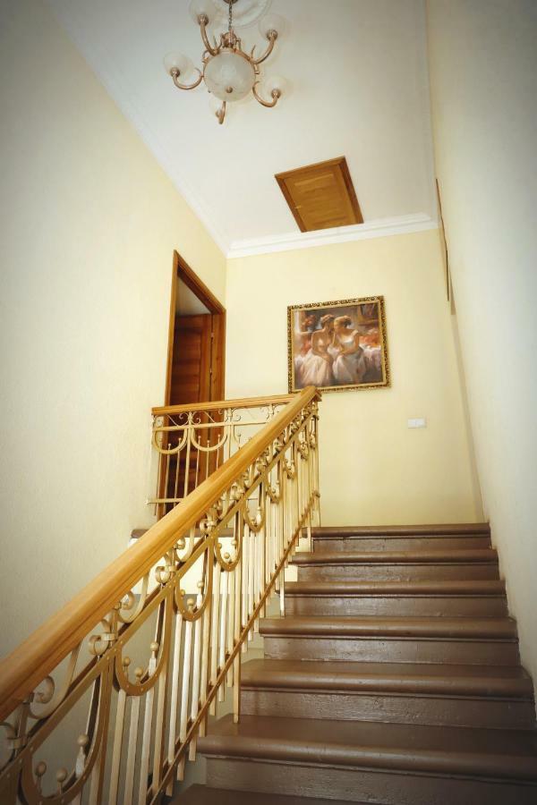 Apartamenti Dvinska Daugavpils Exterior foto
